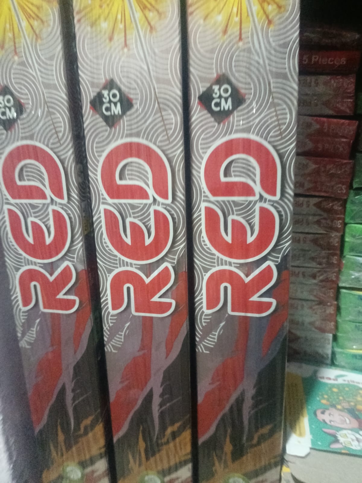 30 cm red