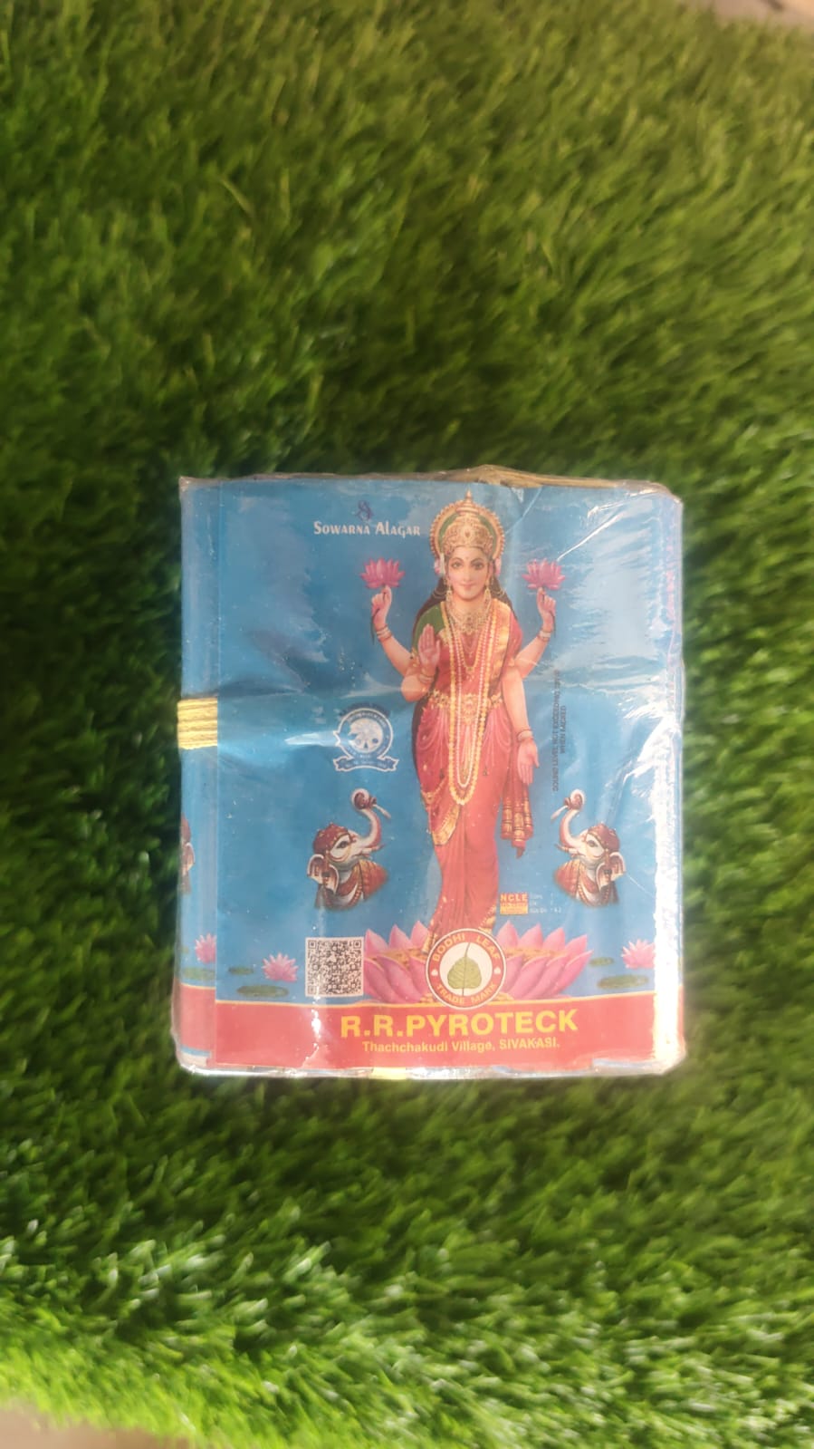 4 inch deluxe Lakshmi
